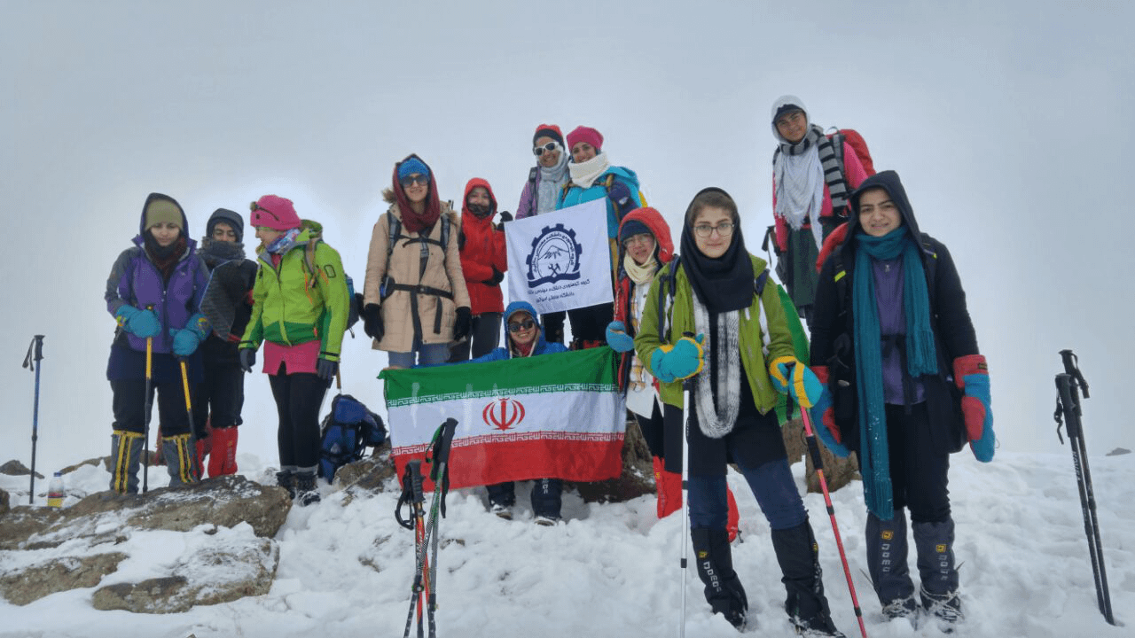 عکس دسته جمعی تیم